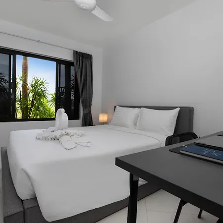 Baan Chom View Residences Kamala Beach Exterior photo