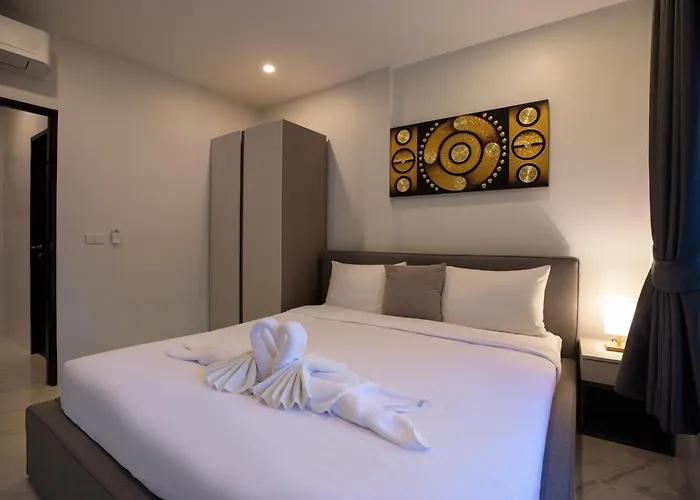 Baan Chom View Residences