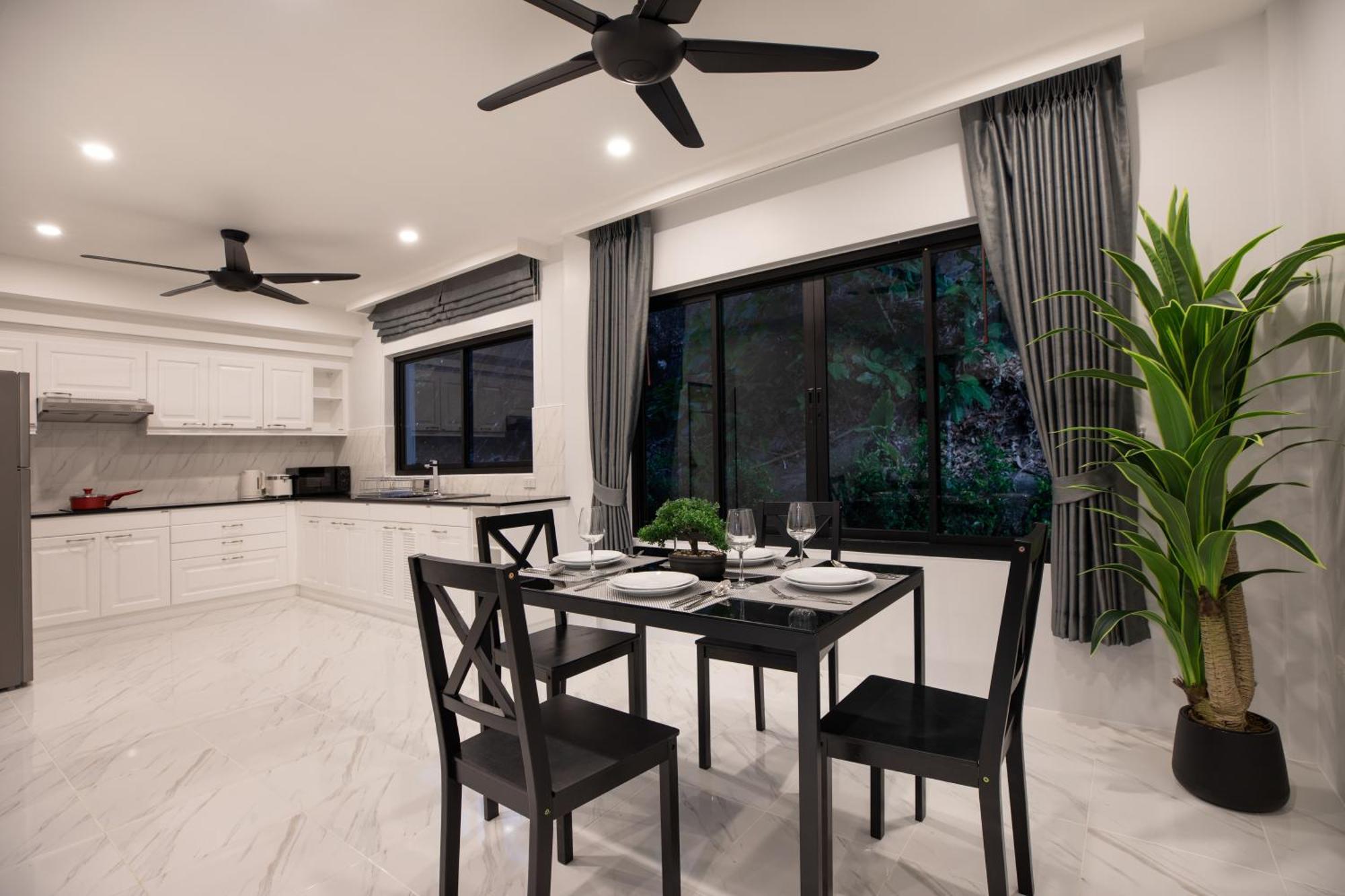 Baan Chom View Residences