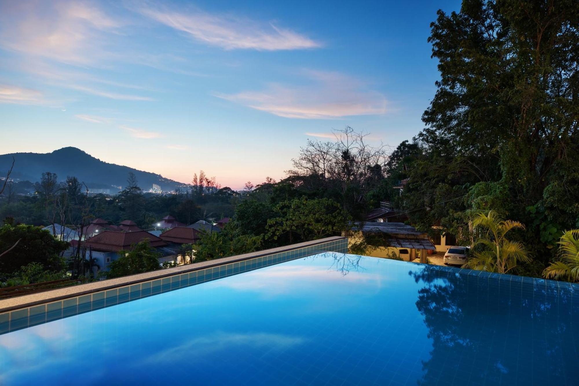 Appartement Baan Chom View Residences Kamala Beach