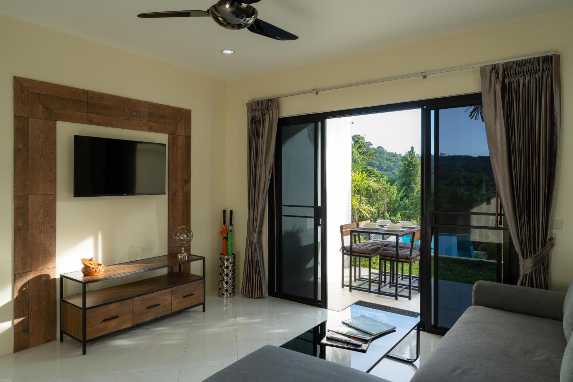 Baan Chom View Residences